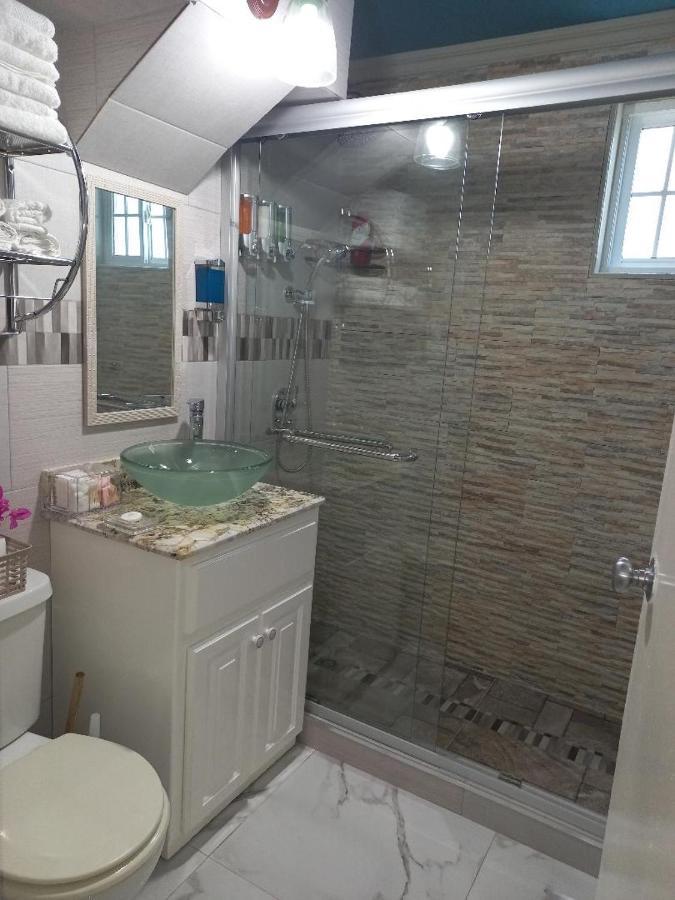 Sea Castles La Vue Apartman Montego Bay Kültér fotó