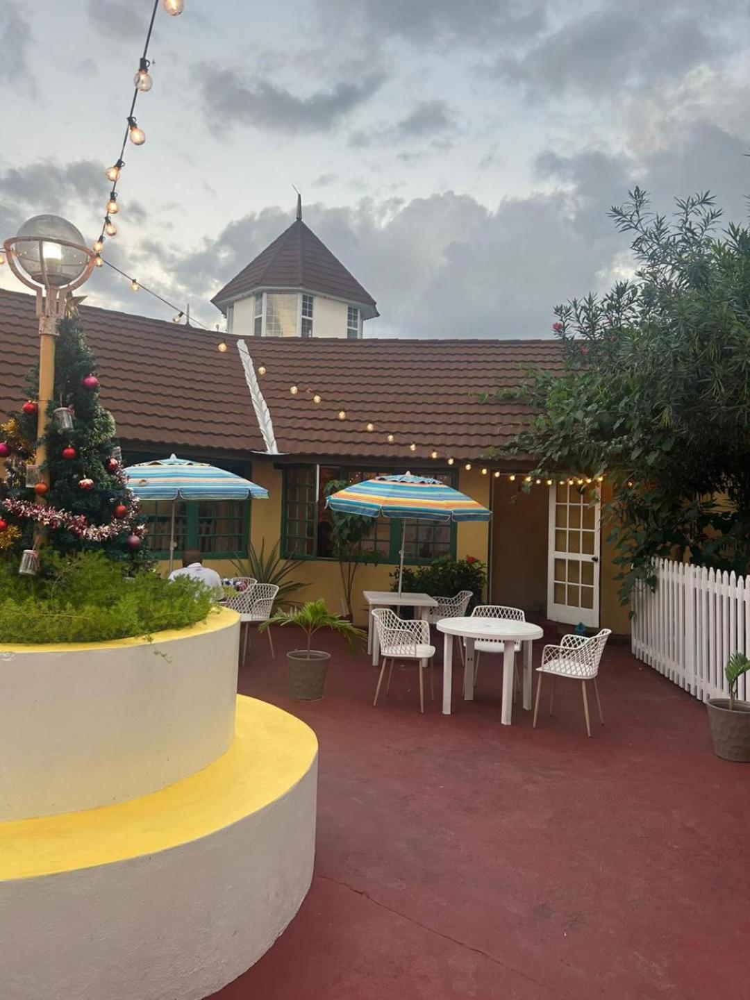 Sea Castles La Vue Apartman Montego Bay Kültér fotó